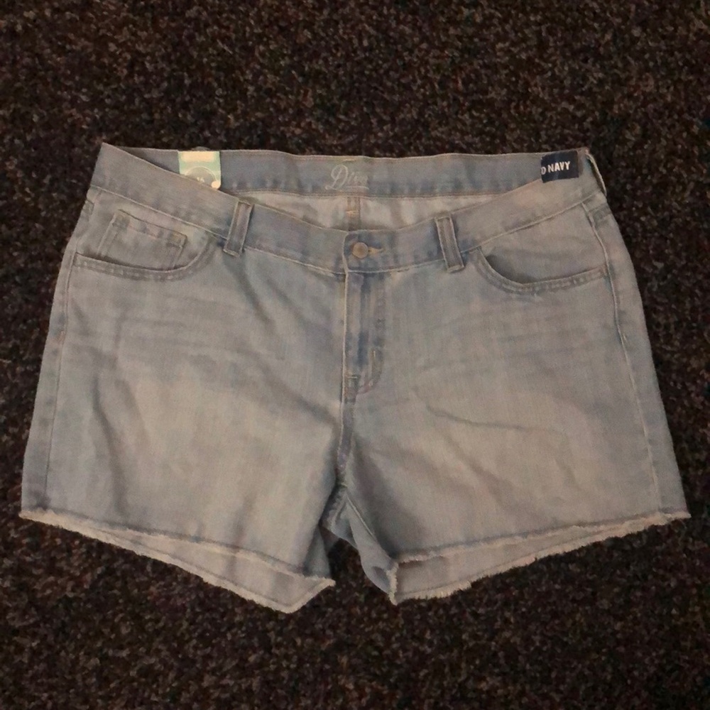 Old Navy The Diva Light Wash Denim Shorts Size 16R